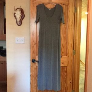 Gap maternity dress. Straight, soft, and stretchy.